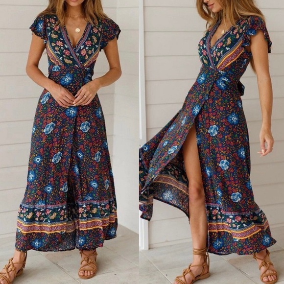 Navy Boho Floral Maxi Dress | Boutique - Picture 2 of 8